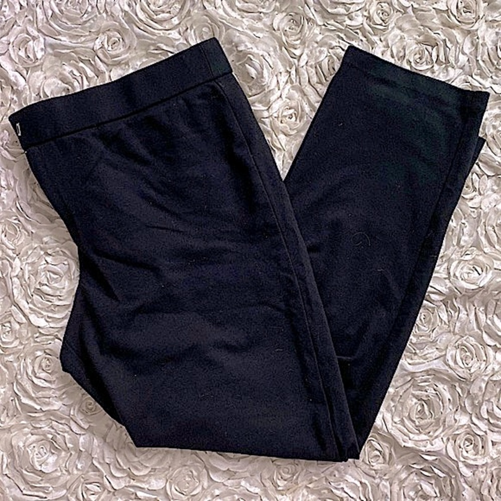 Amanda & Chelsea black stretchy dress pants size 10